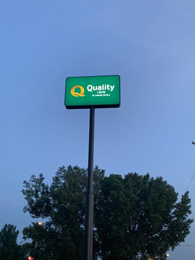 Quality Inn Owatonna Near Medical Center Экстерьер фото